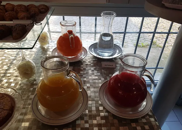 蓝色酒店