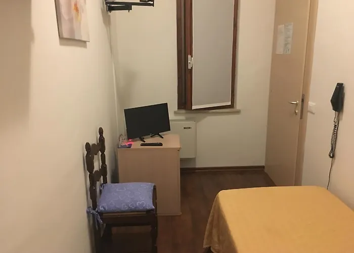 蓝色酒店 3*