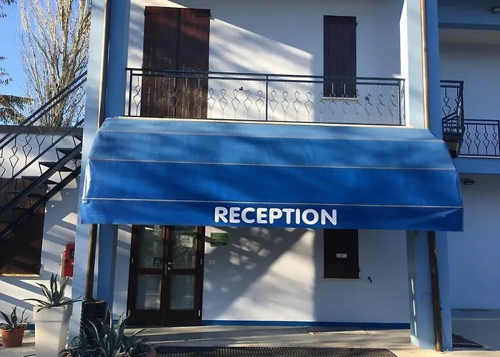 蓝色酒店 酒店