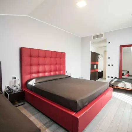 Blue Hotel